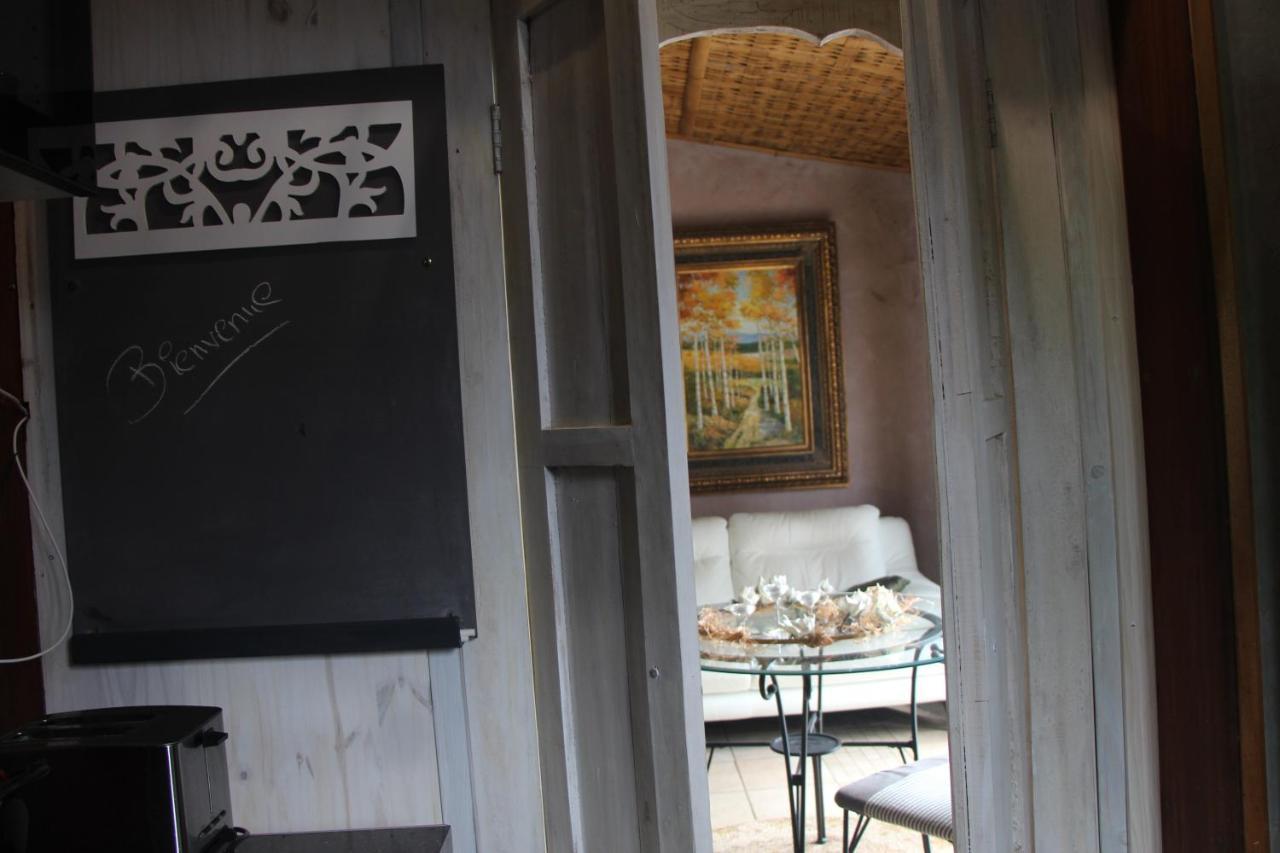 La Liane De Jade 974-Lodge Le Palissandre - Jacuzzi Privatif - Piscine Chauffee Le Bois de Nefles  エクステリア 写真