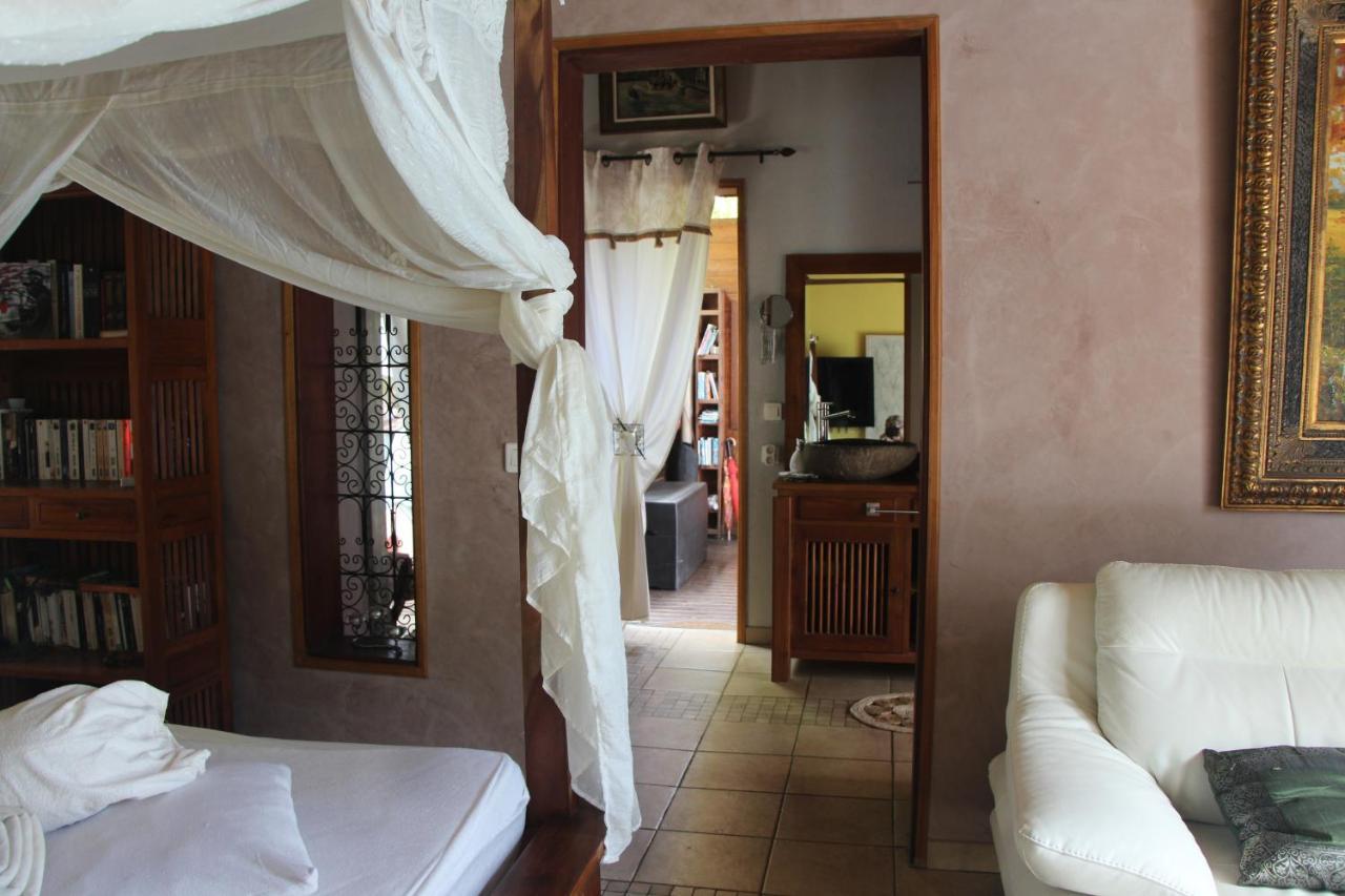 La Liane De Jade 974-Lodge Le Palissandre - Jacuzzi Privatif - Piscine Chauffee Le Bois de Nefles  エクステリア 写真