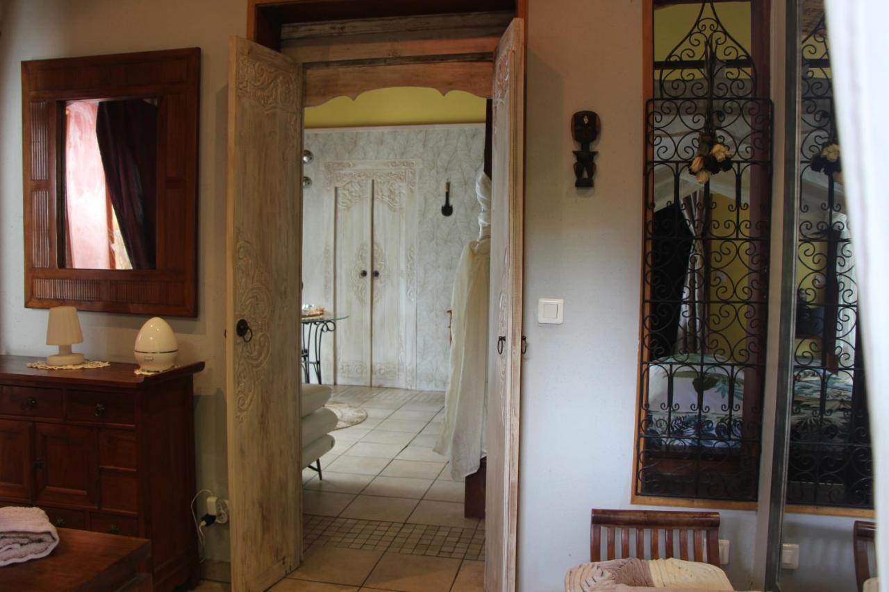 La Liane De Jade 974-Lodge Le Palissandre - Jacuzzi Privatif - Piscine Chauffee Le Bois de Nefles  エクステリア 写真