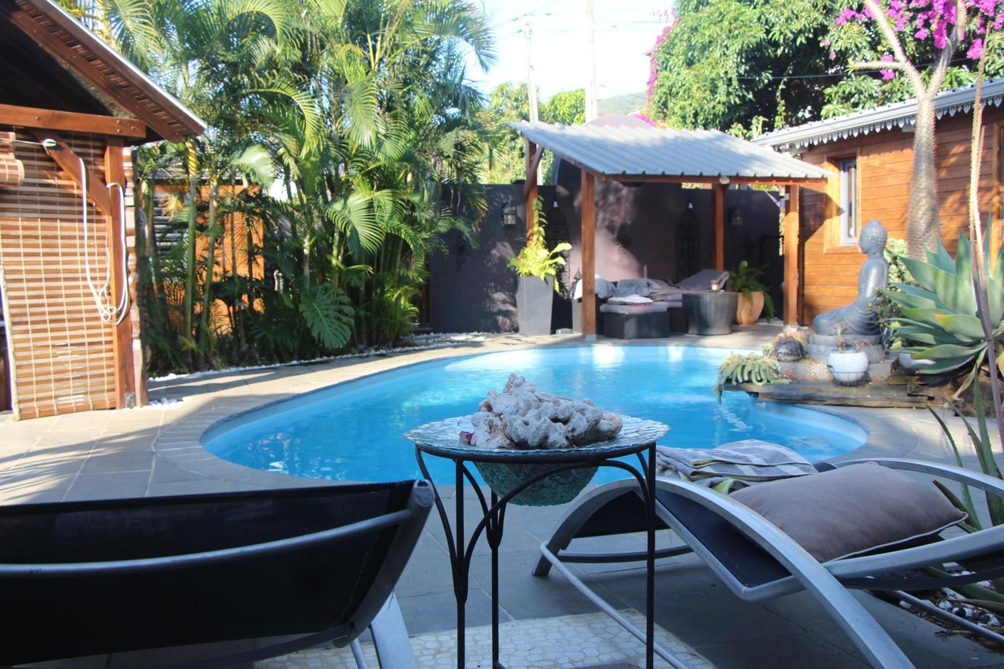 La Liane De Jade 974-Lodge Le Palissandre - Jacuzzi Privatif - Piscine Chauffee Le Bois de Nefles  エクステリア 写真